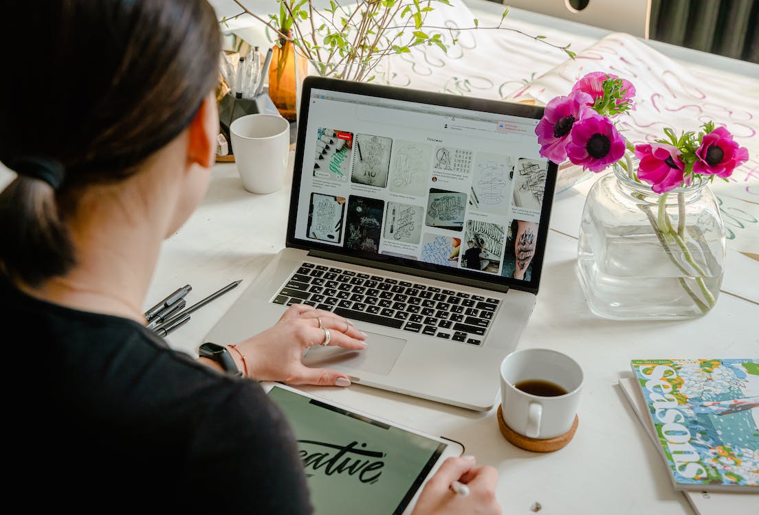 A woman working on her laptop